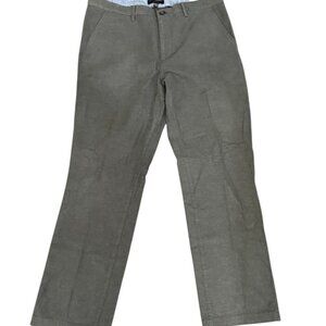 Banana Republic Kentfield Chino Pants – Men’s 36x32 – Gray – Hook & Eye